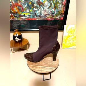 Donald J Pliner Boots